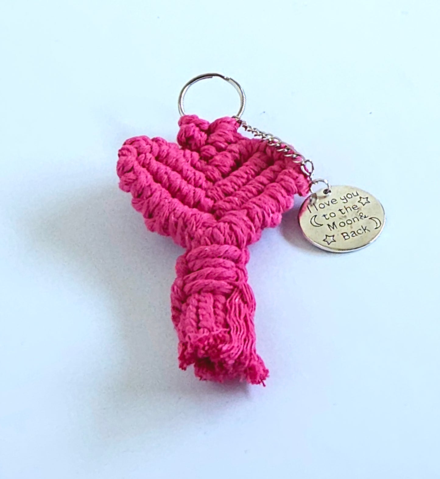 Macramé Heart Key Ring – Handmade Boho Keychain – Meaningful Gift for Loved Ones